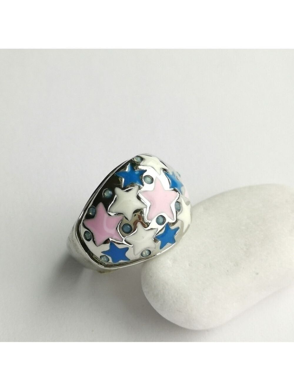 Stars  enamel dome ring pink blue size 8 🆕